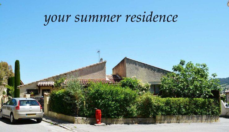your summer residence Bed and Breakfast B&B Holiday apartment Comfortable suite hôtel Quiet location Dogs welcome Provence Vaison la Romaine Breakfast included à la carte Table d’hôtes Panorama sight .panorama .suite .Vaison la Romaine .wifi .sight .satelite .animals